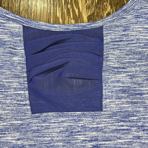 Girls size Large tank tops 1 pink and one purple - Picture 9 of 11